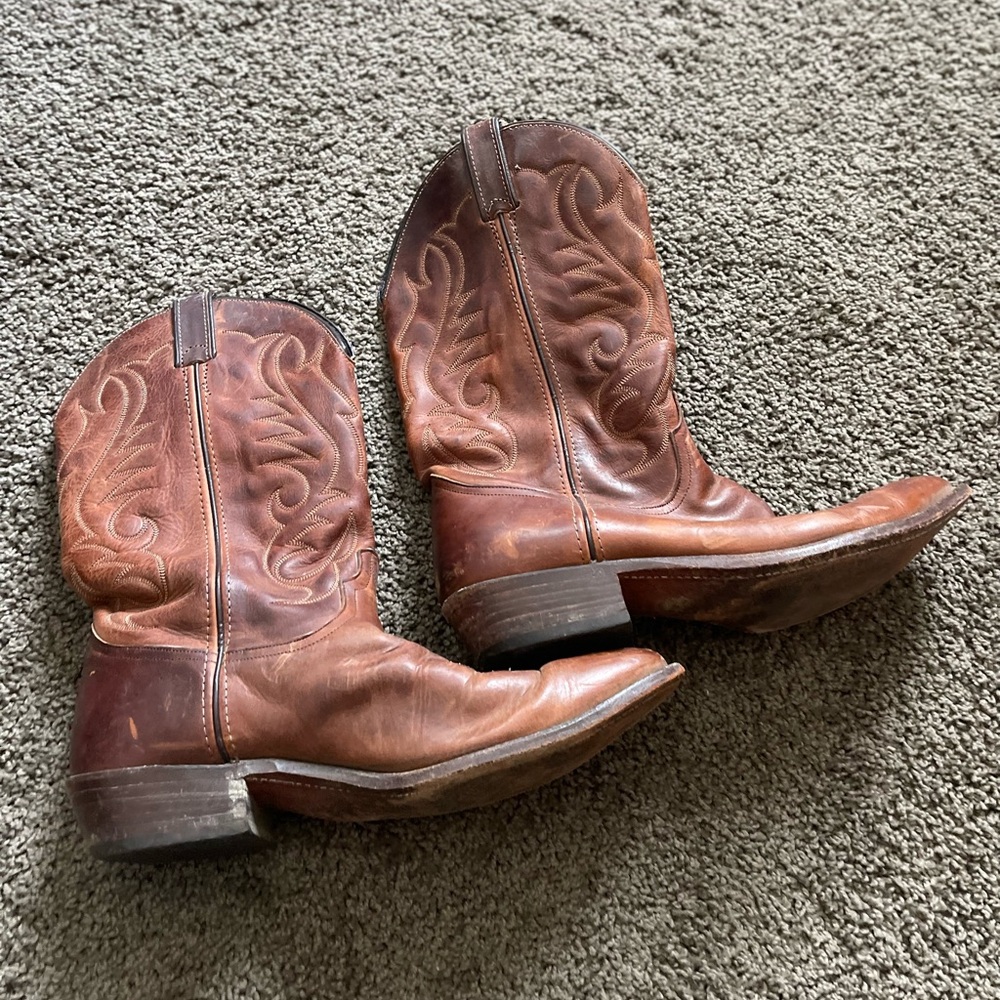 Classic Brown Leather Cowboy Boots